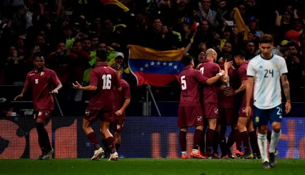 vinotinto.jpeg