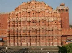 hawa mahal.jpg