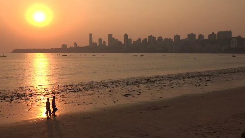 juhu-beach.jpg