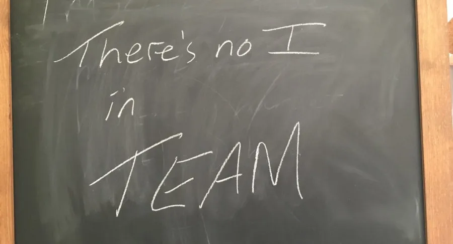 team_small.jpg