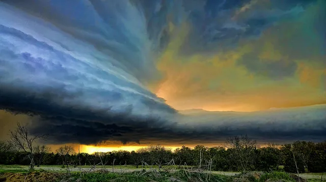 wall-cloud.jpg