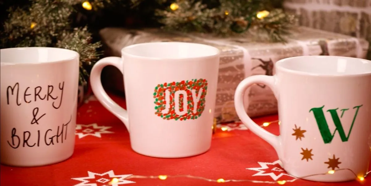 christmasmugs1543424123.jpg