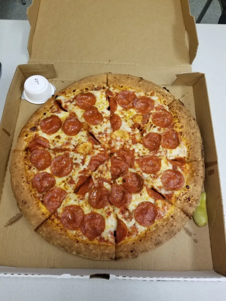papajohnspizza2.jpg