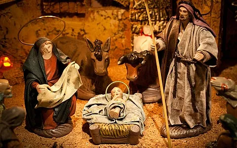christmas-crib.jpg
