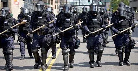 riot-cops-2015.jpg