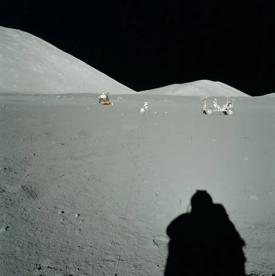 AS17-134-20435.jpg