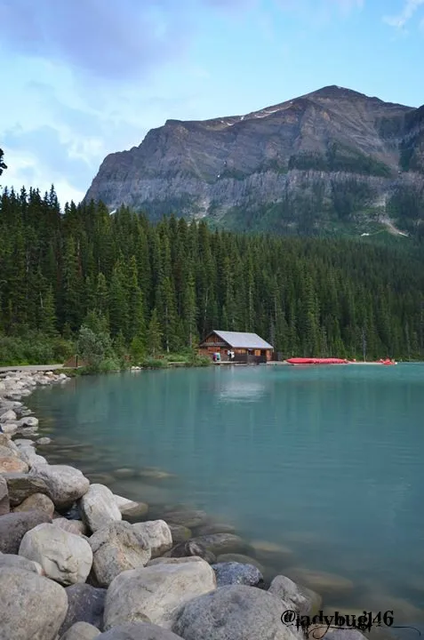 lake louise2.jpg