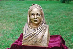 begom rokeya.jpg