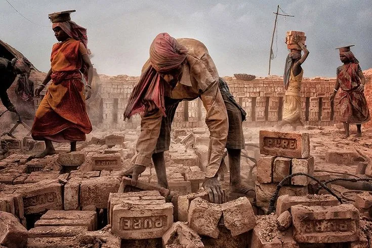 15 Finalists Selected for the 2016 Art of Building Photographer of the Year Award.jpeg