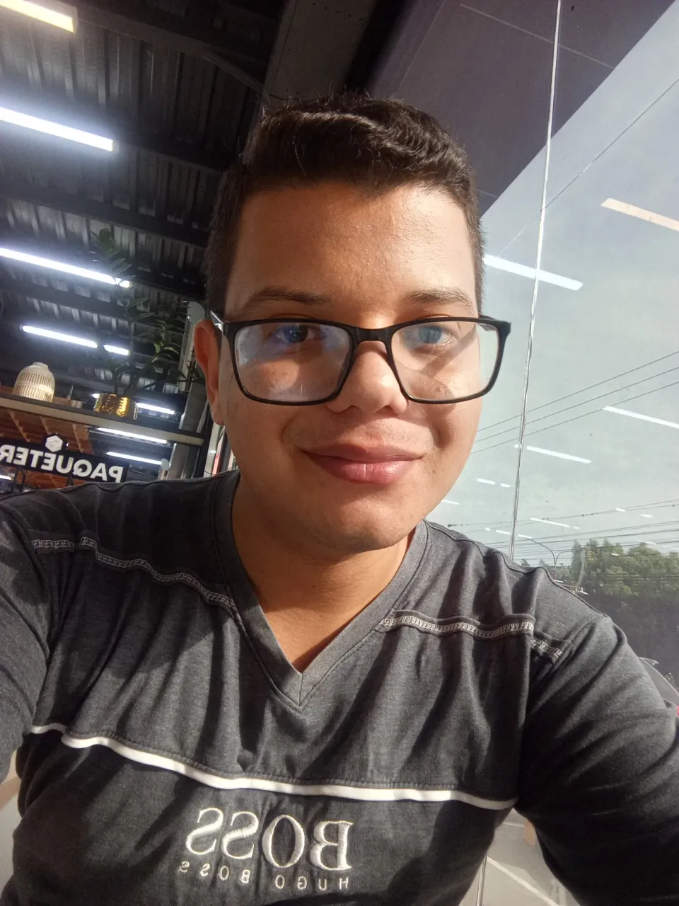 SCBbbHngGZXvYl2O_1000350657.webp