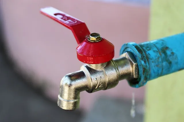 water-tap-1933195_640.jpg