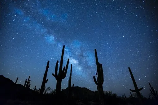 milky-way-923738__340.jpg