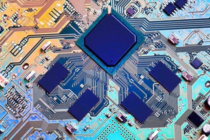 circuit-chip-728x485.webp