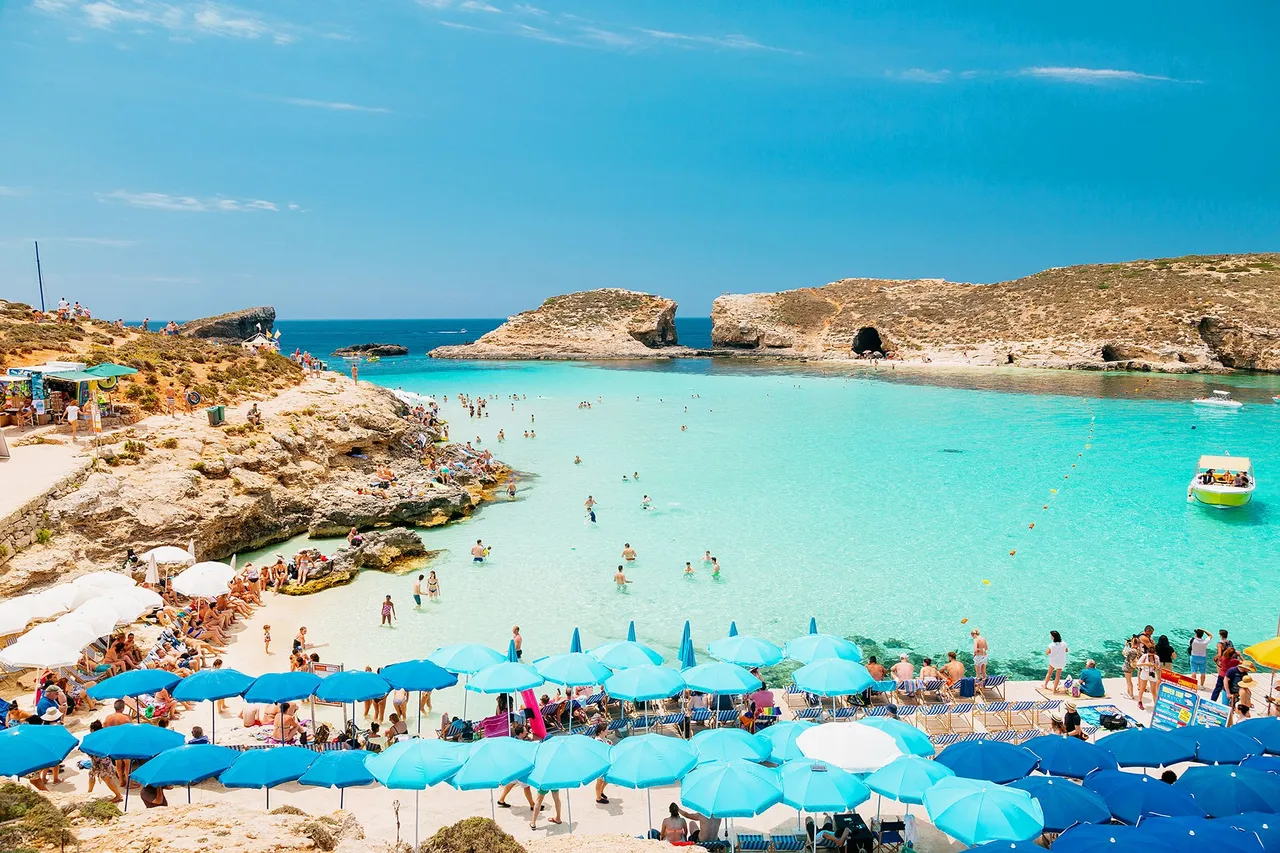travel-guide-gq-malta.jpg