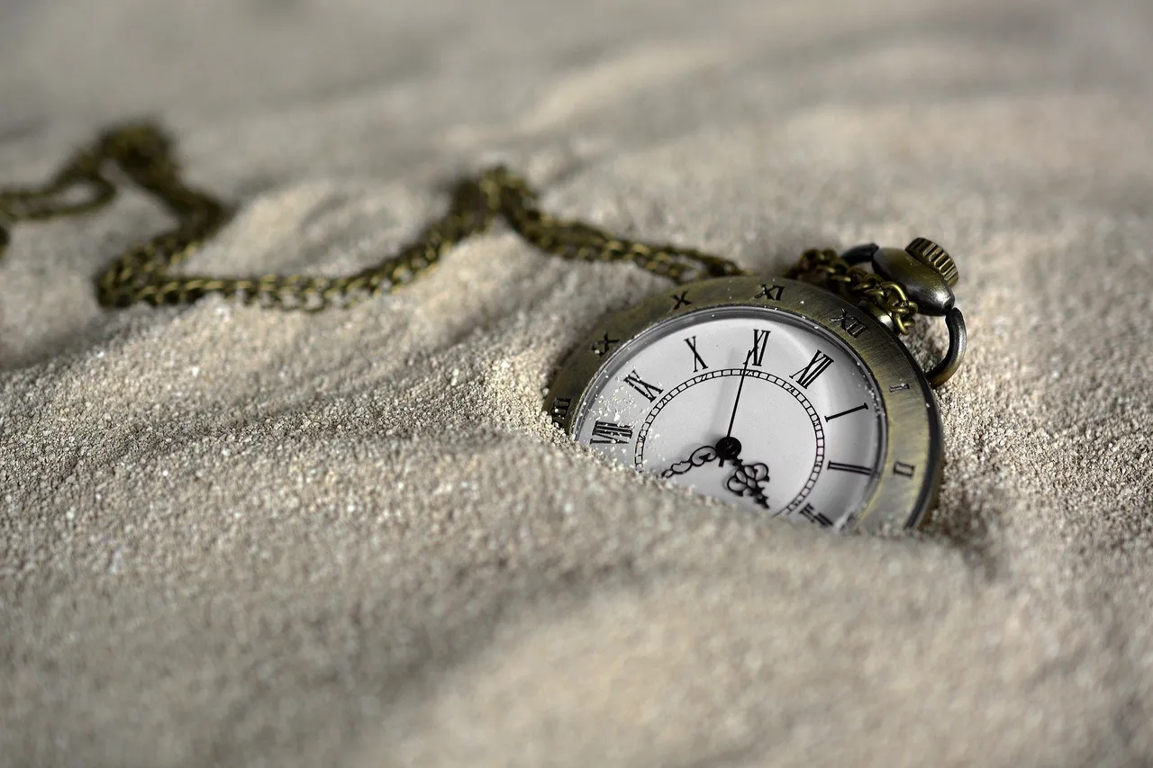 pocket_watch_3156771_1920.jpg