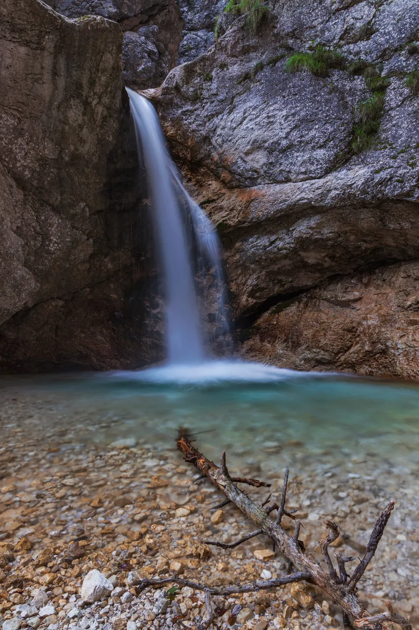 Mlinarica Waterfall - The Soča Valley - The Soča River