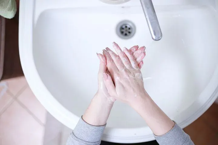 hand-washing-4818792__480.webp
