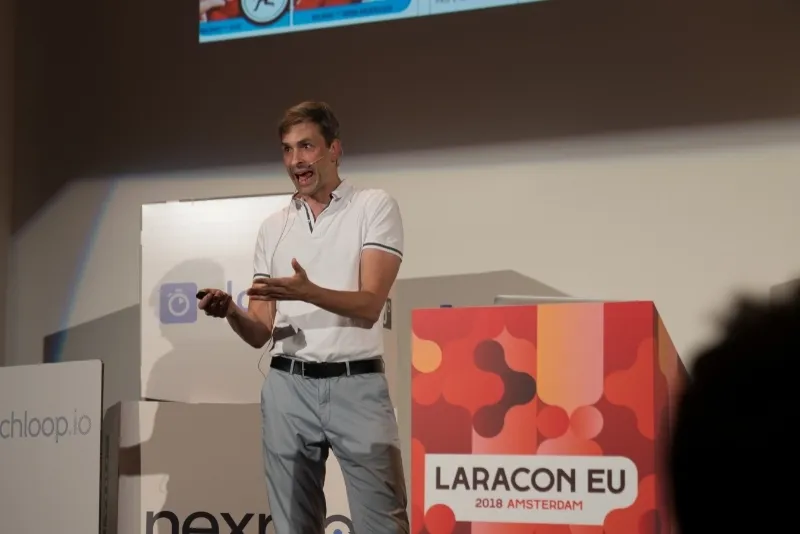 Robert Douglass presenting at Laracon, Amsterdam, 2018