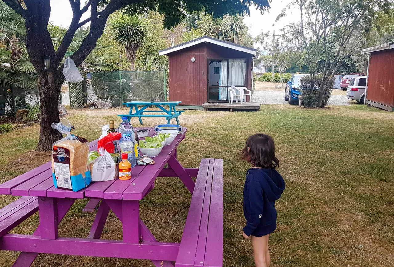 Cabins at Fernwood Holiday Park, Motueka
