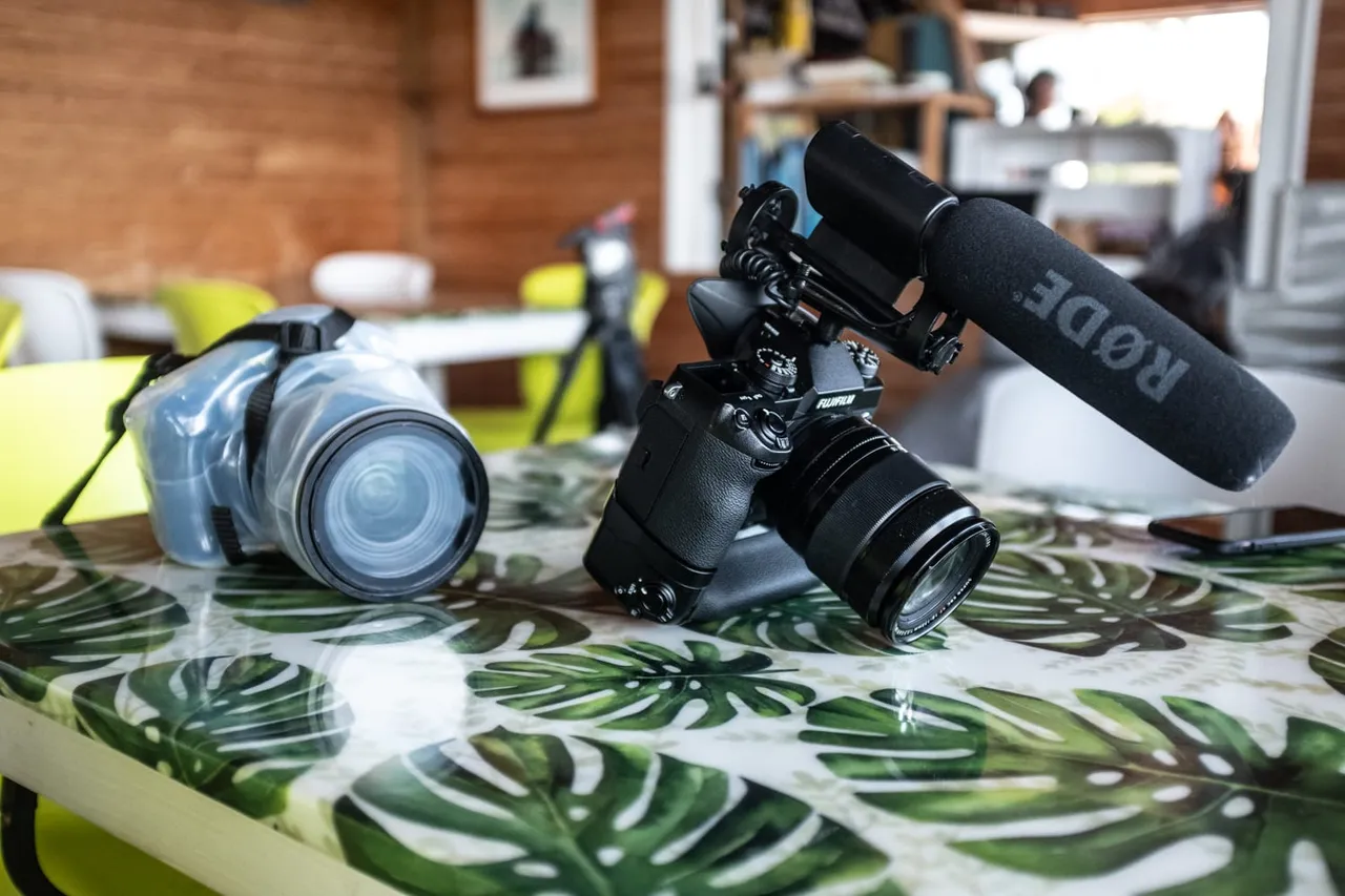The Fujifilm GFX with Outex and the Profoto Connect on the left and my Fujifilm X-H1 which we used to film the BTS video with to the right.