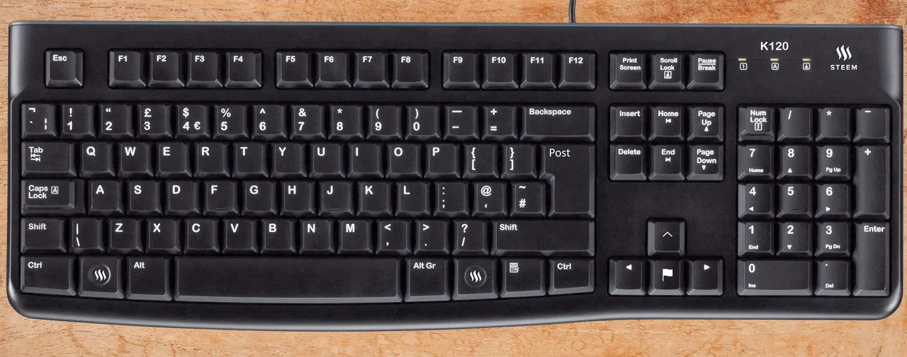 Steemit-Tastatur-DrNatoor.png