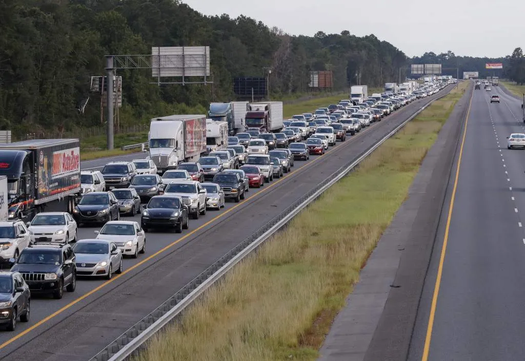 Evacuacion de florida.jpg