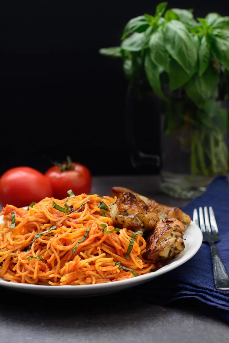 jollof-spaghetti-laid-out.jpg