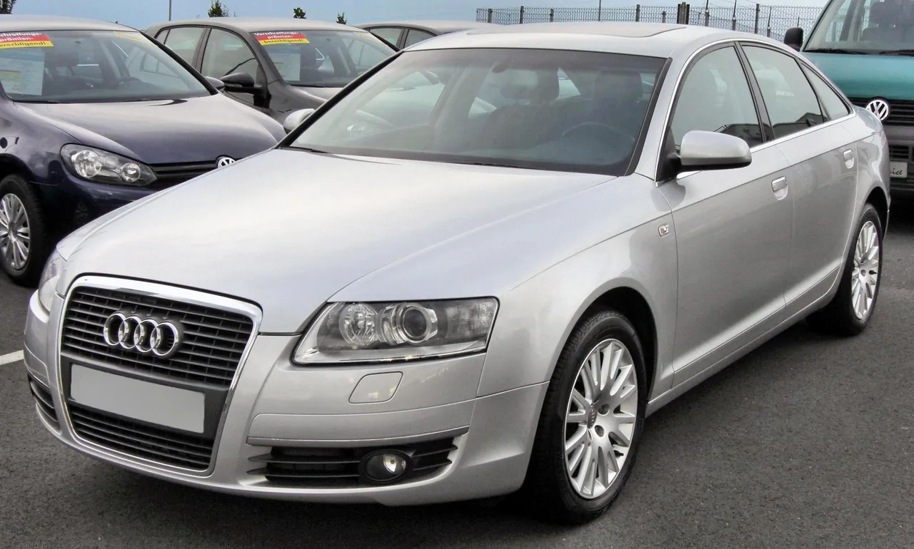 Audi_A6_C6_20090717_front.JPG