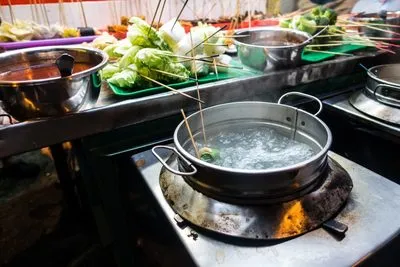 malaysian-lok-lok-hot-pot.jpg