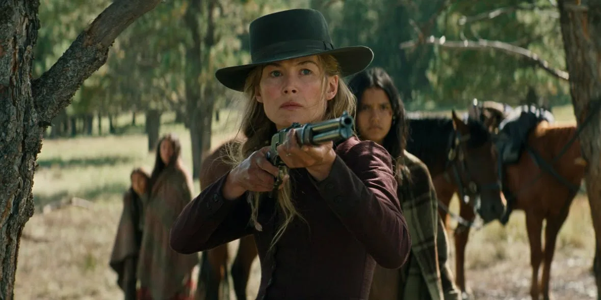 Rosamund-Pike-in-Hostiles.jpg