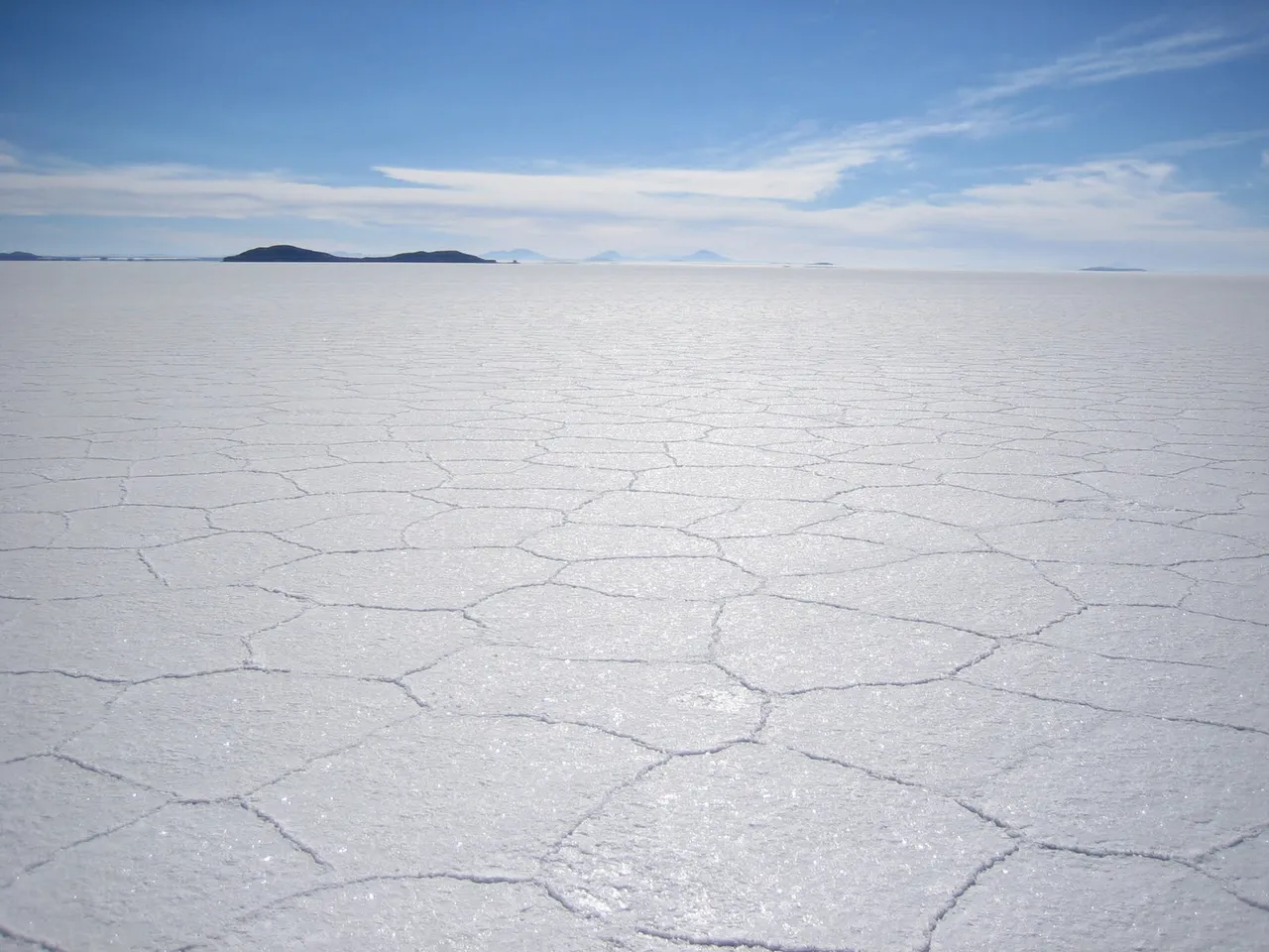 Salar_de_Uyuni_4.jpg