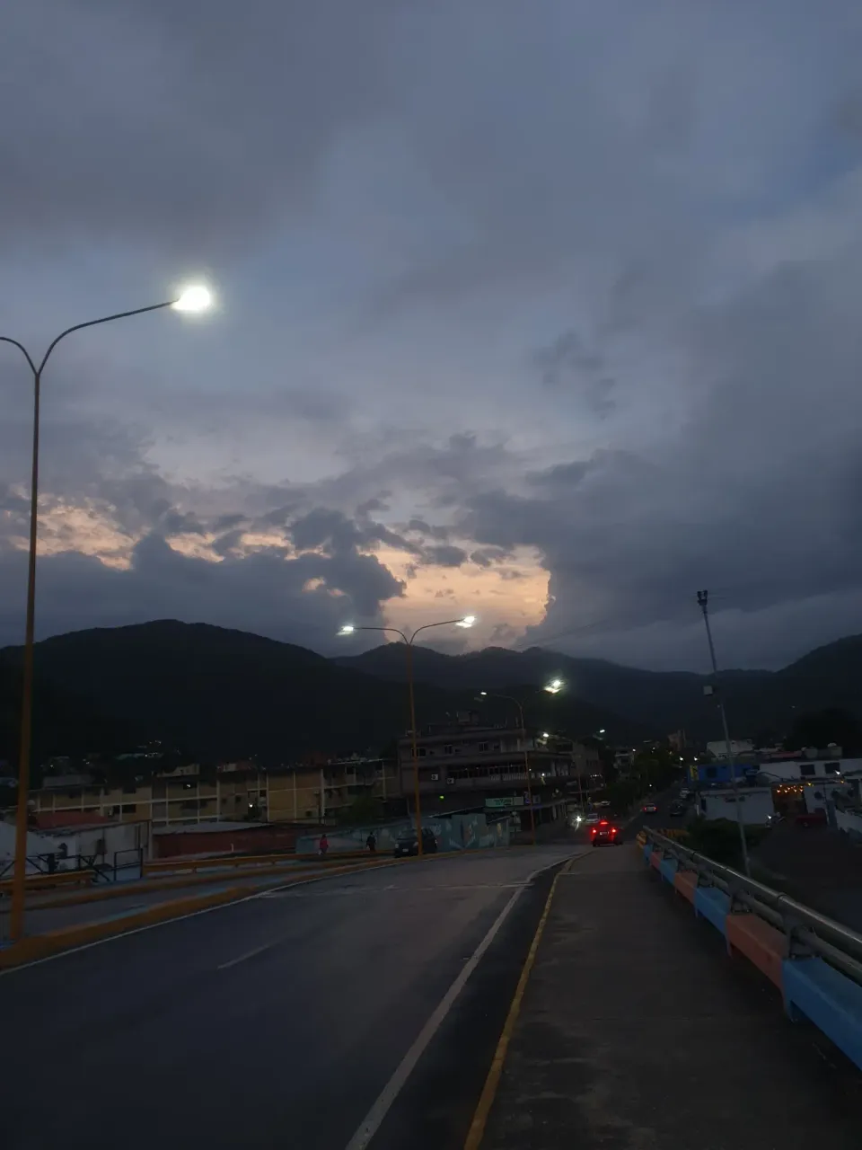 JDQTKwHku6uqZLGa_20250619_185140.webp