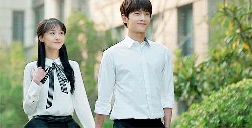 yang-yang-zheng-shuang-love-o2o1.gif