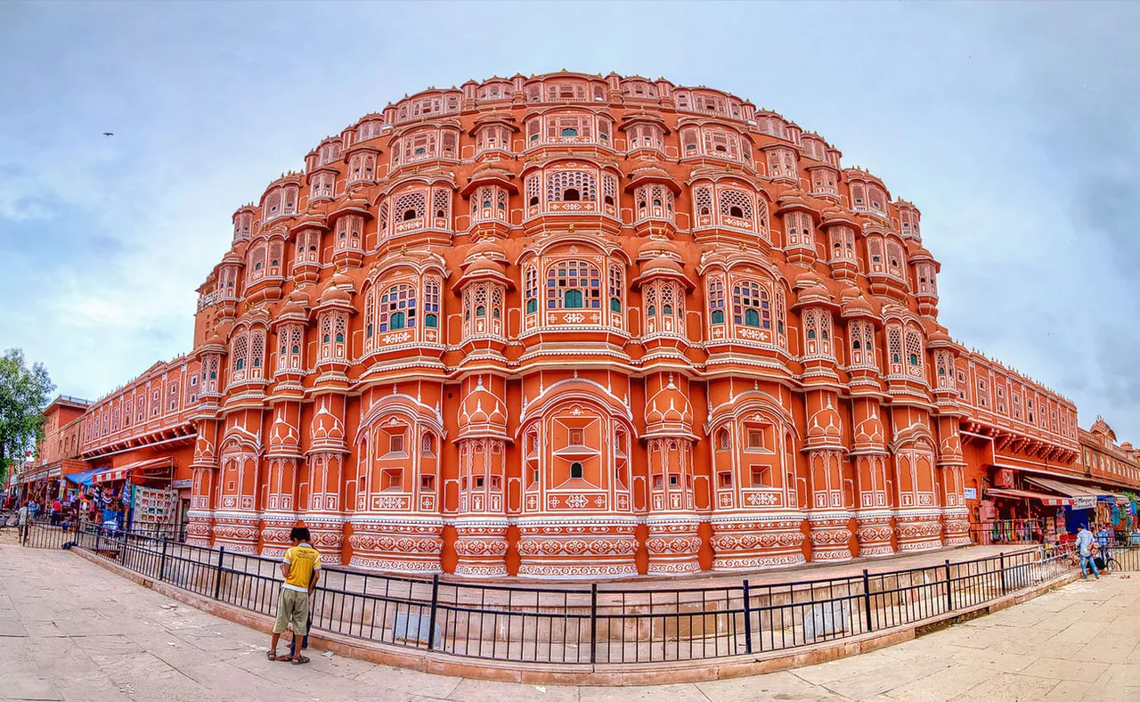 1482145949_jaipur_hawa_mahal.jpg.jpg