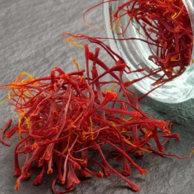 saffron-stigmas-on-slate-400x400.jpg