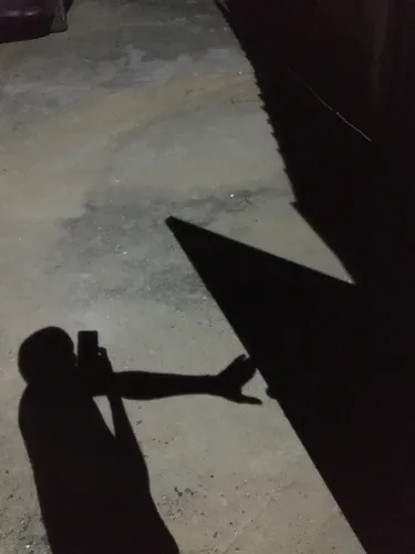 Entry for shadow hunters contest/SMASh: Shadow selfie