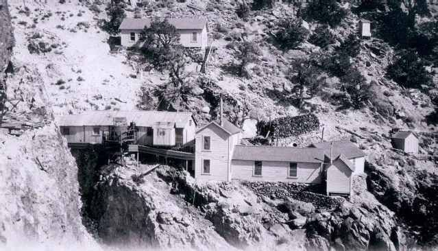 champion_mine_upper_mine_camp_ca1930c.jpg