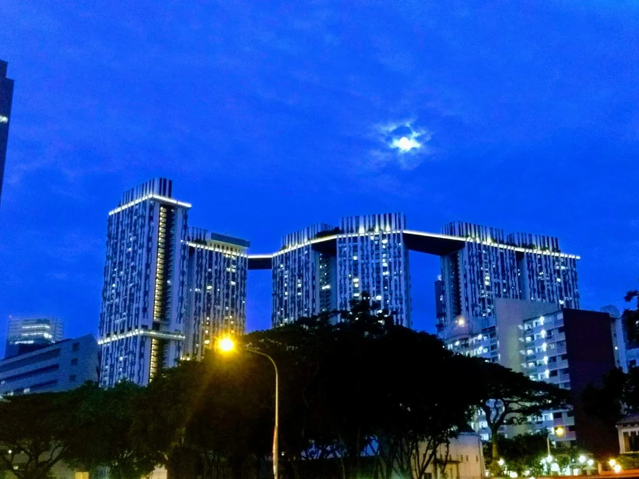 https://s3.us-east-2.amazonaws.com/partiko.io/img/alokkumar121-evening-view-random-photosjzrmyw6-1535299577840.png