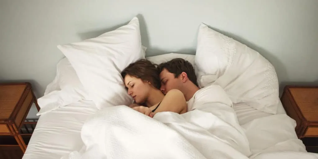 o-COUPLES-SLEEPING-facebook-1024x512.jpg