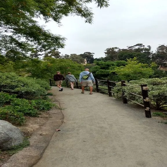 Japanese Garden family walking.jpg