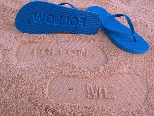 custom-sand-imprint-flip-flops-your.jpeg