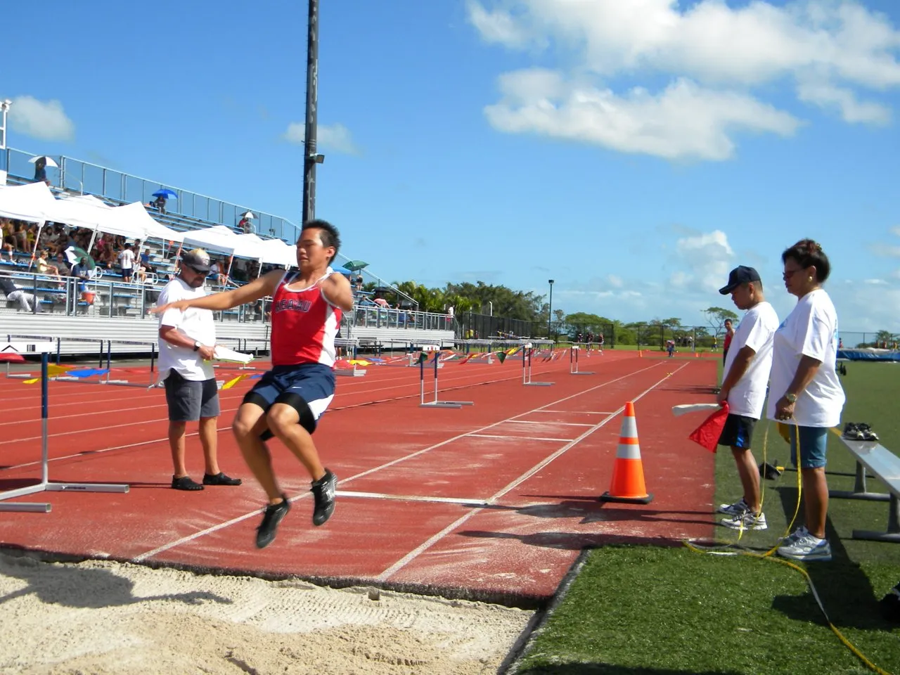 long-jump-at-kam1566295212341.jpg