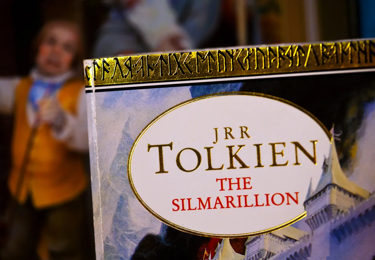 tolkien_4737.jpg