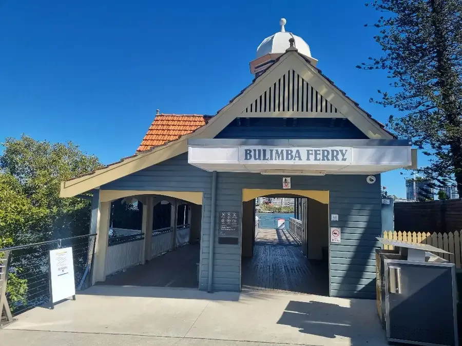 It was @conscioucat’s birthday so we decided to go out for lunch in town. We parked the car at Bulimba and caught the ferry into the city, something we have not done before. The Ferry terminal is heritage listed and has a good feel to the 1922 built, timber and terracotta tiled place.