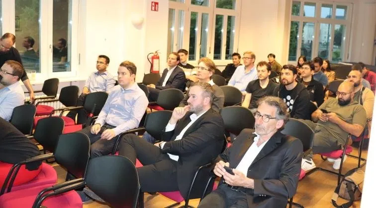 salle2.JPG
