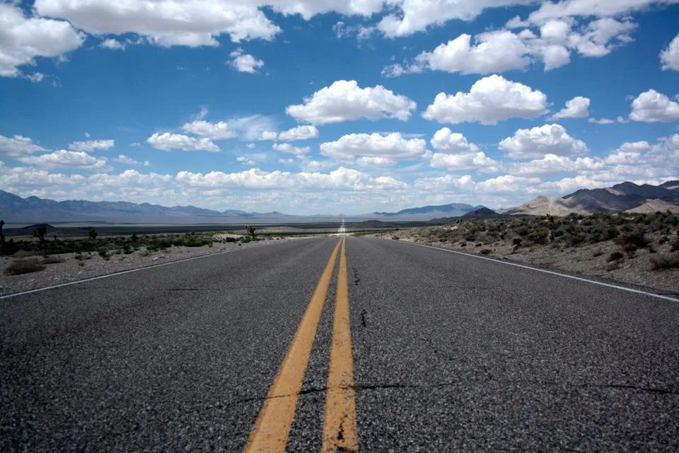 desert-horizon-landscape-90633.jpg