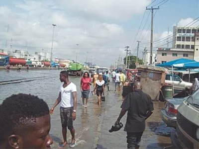 Lagos-rains-1.jpg