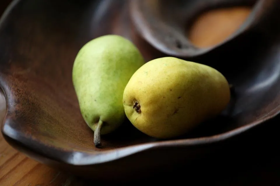 pears 02.jpg