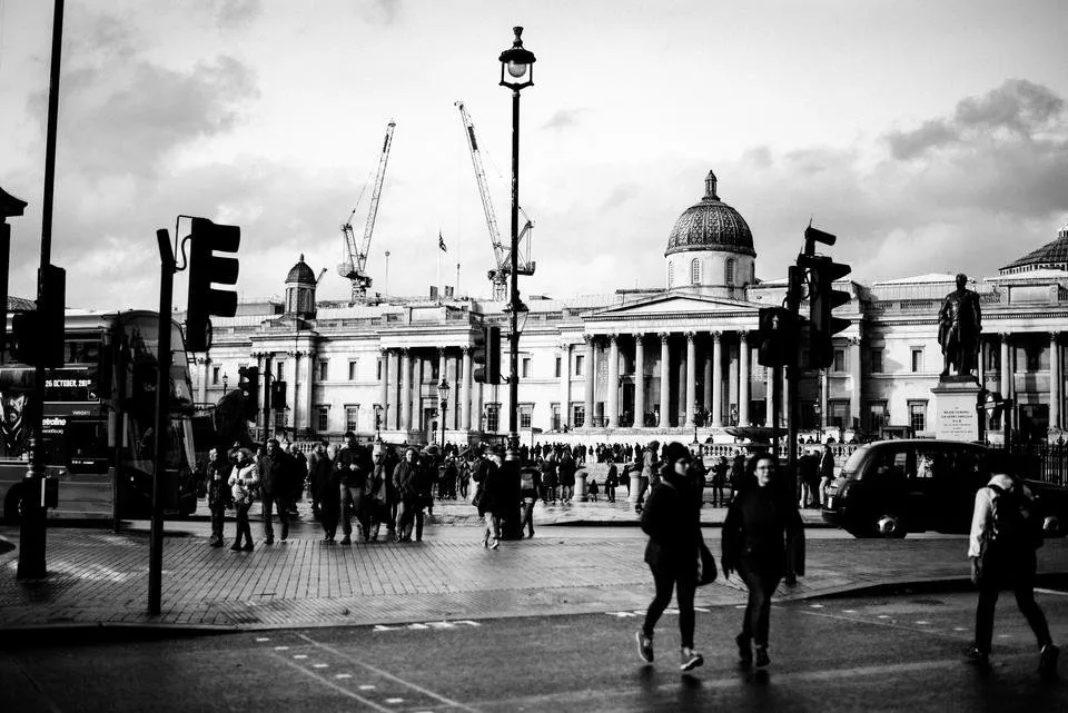 Circling Thames Trafalgar Square