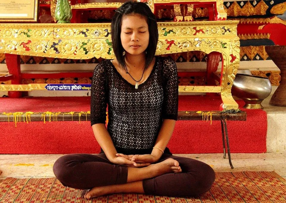 meditation-972472.jpg